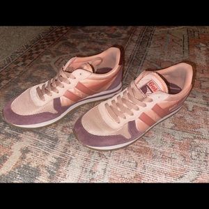 Gola Daytona Sneakers.